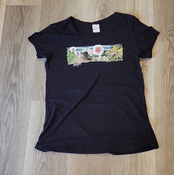 Maui Jim Tops - Maui Jim Black T-Shirt